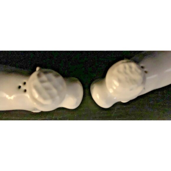 Hippo Salt & Pepper Shakers Ceramic  White with Gold Fleck Ears - Picture 2 of 12